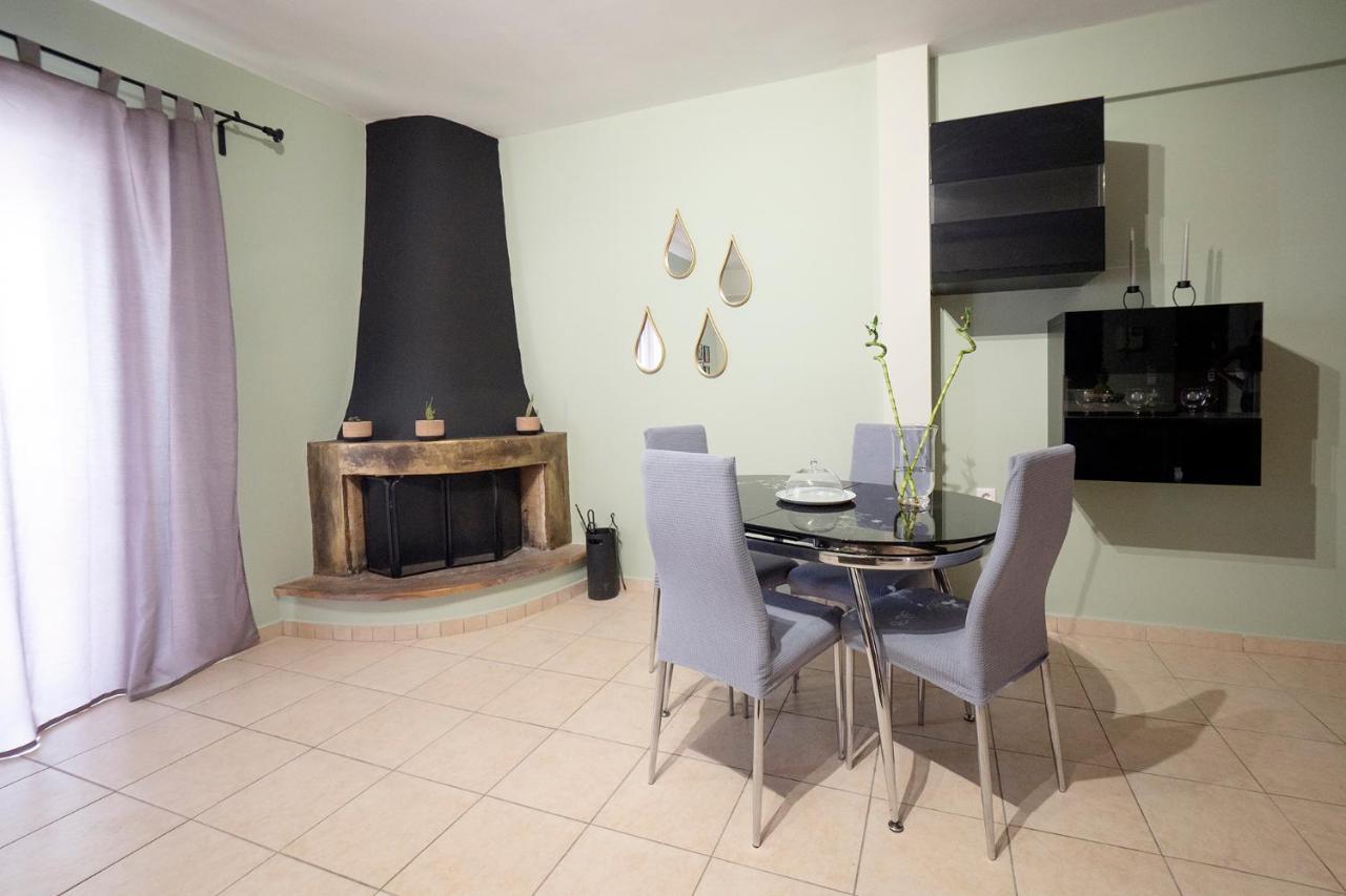 Cozy Apartment St John Chalkís Exterior foto